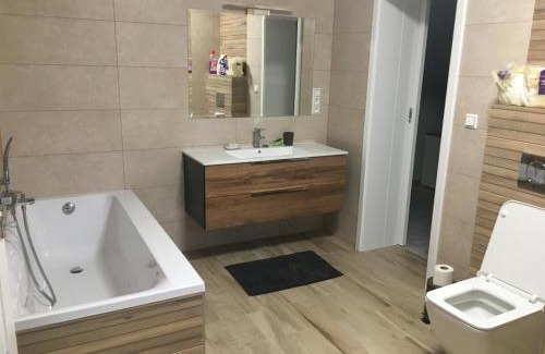 Sturovo House | Apartmány Dimitra 2