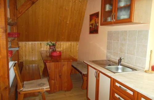 Cotkytle Apartment | Apartmány Na Lontě