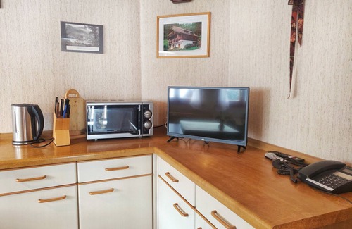 Bad Rippoldsau-Schapbach Apartment | Apartment 'Waldblick, 50 Qm' with Shared Garden, Balcony and Wi-Fi