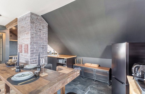 Schloss Holte-Stukenbrock Apartment | Apartment 'Industrial' with Wi-Fi