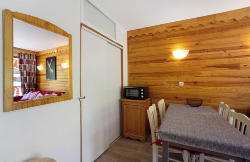 Saint-Francois-Longchamp Apartment | Apartment 'A3 405 Appart Au Pied Des Pistes' with Mountain View and Balcony