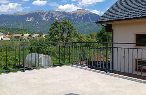 Bled Apartment | Apartma z lepo teraso za 3+1 osebe