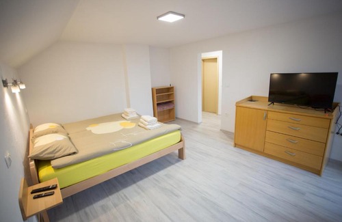 Bohinjska Bela Apartment | APARTMAJI HUBI