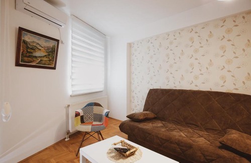 Gornji Milanovac Apartment | Apartman 4, Sinđelićeva 40