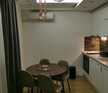 Zvezdara Apartment | Apartman Hill