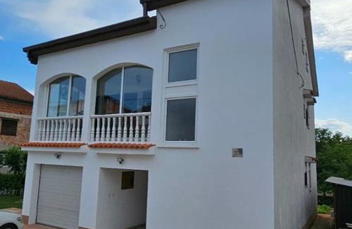 Sarsoni Apartment | Apartman Kristijan