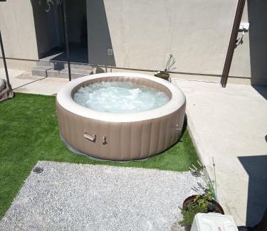 Petrijevci Apartment | Apartman SOKAK