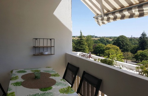 Montrichard Val de Cher Apartment | Apartment near Beauval zoo with view