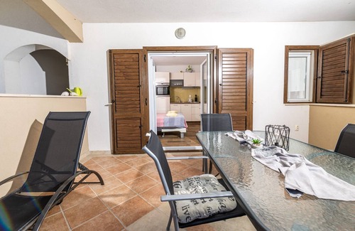 Zastrazisce Apartment | Apartments Serzane (98861-A5) - Zastrazisce - island Hvar