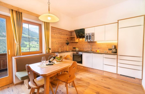 Neustift Im Stubaital Apartment | Apartment in Neustift near Ski Lift