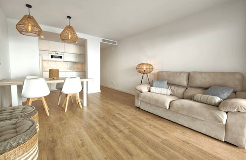 Sant Antoni de Calonge Apartment | Apartment 'Sant Antoni Calonge' with Sea View, Balcony and Air Conditioning