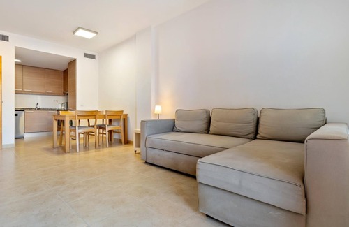 Sant Feliu de Guixols Apartment | Apartment with terrace & pool 5min beach