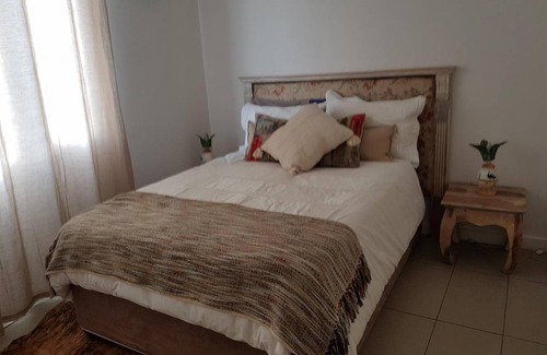 Roches Noires Apartment | Apartment ∙ 3 bedrooms ∙ 6 guests