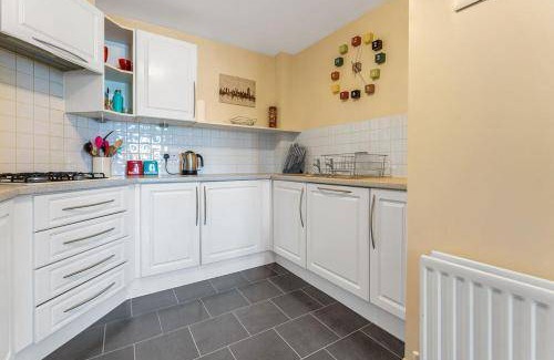 Longcroft Apartment | Apartment ∙ 1 bedroom ∙ 4 guests