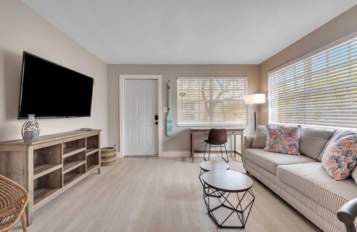 North Beach Apartment | Apartment ∙ 1 bedroom ∙ 4 guests