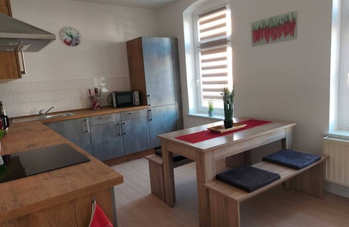 Furth Apartment | Apartment 1 Red - Apartments in Chemnitz