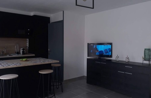 Carnon-Plage Apartment | Apartment 15 m from the beach-special reduction julliet 2025