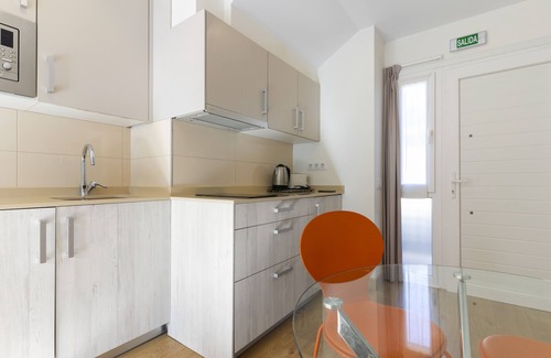 Llanes Apartment | Apartment '2 Jardin 1 - Toró' with Mountain View and Private Garden