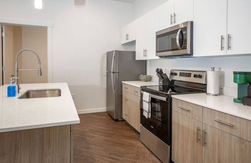 North Salt Lake Apartment | Apartment 2104 · Luxury style 1 bed 1 bath apartment