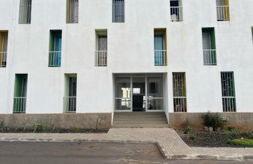 Praia Apartment | Apartment 3 minutes from Nelson Mandela Airport