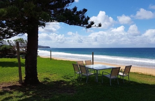 Narrabeen Apartment | Apartment 3 - The Coachhouse