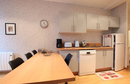 Intra Muros Apartment | Apartment 75m2, 3 * in the heart of Intra-Muros, WIFI and free parking