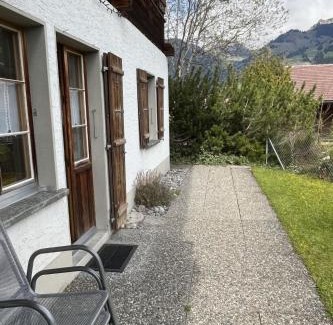 Zweisimmen Apartment | Apartment Akelei - klein by Interhome