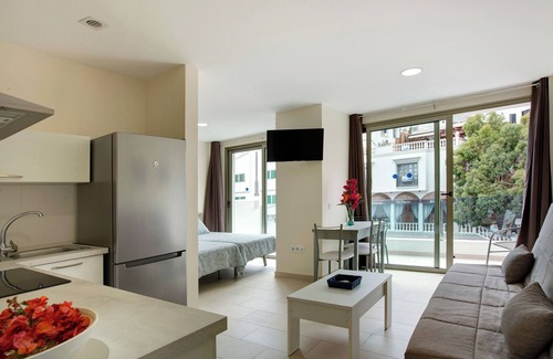 Playa de Mogan Apartment | Apartment Albamar 1C with Mountain View, Wi-Fi, A/C, Balcony & Terrace