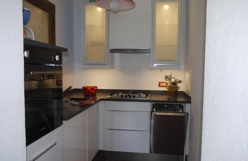 Santa Maria - Rezzonico Apartment | Apartment 'Antica Osteria La Pezza' with Lake View, Garden and Wi-Fi