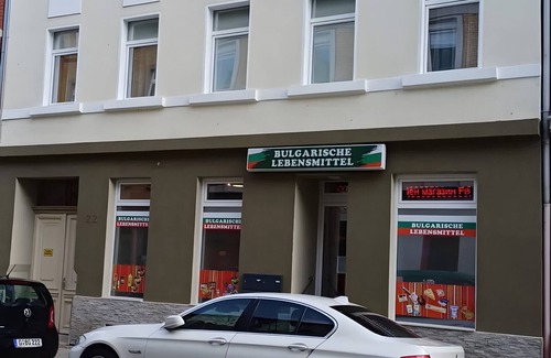 Gera Apartment | Apartment 'Baba' with Shared Terrace and Wi-Fi