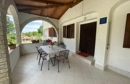 Pican Apartment | Apartment Benky Pican