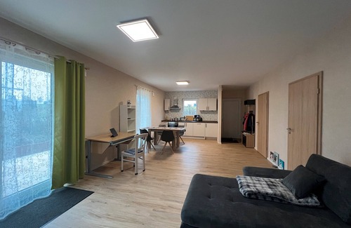 Rheinboellen Apartment | Apartment 'Big Feel Free Appartment' with Private Terrace, Private Garden and Wi-Fi