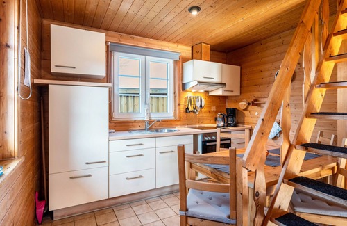 Toenning Apartment | Apartment 'Blockhaus An Der Nordsee' with Private Terrace, Private Garden and Wi-Fi
