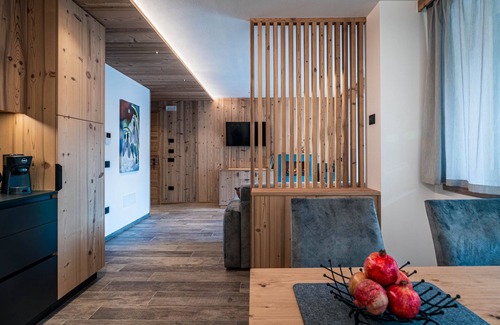 Fai della Paganella Apartment | Apartment 'Bucaneve' with Mountain View, Wi-Fi and Air Conditioning