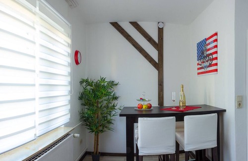 Weiberg Apartment | Apartment-Buren / Weiberg