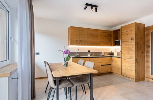 San Lorenzo in Banale Apartment | Apartment 'Cima Brenta' with Wi-Fi