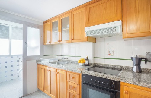 Daimuz Apartment | Apartment 'Ca Llaurí' with Sea View, Wi-Fi and Air Conditioning
