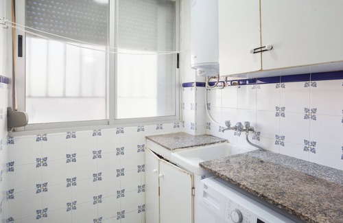 Daimuz Apartment | Apartment 'Ca Llaurí' with Sea View, Wi-Fi and Air Conditioning