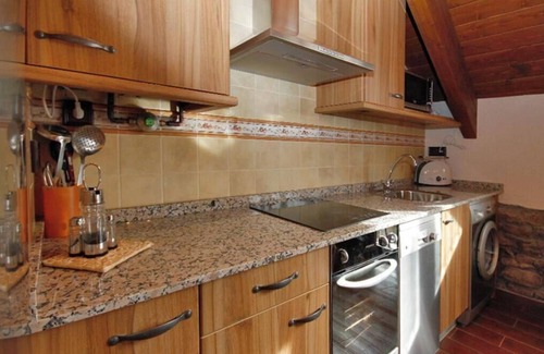 Borrastre Apartment | Apartment 'Cambolino' with Mountain View, Private Terrace and Wi-Fi