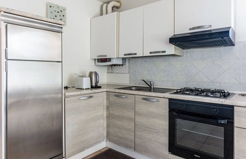 Bedollo Apartment | Apartment Casa Lidia 4 with Mountain View, Balcony & Wi-Fi