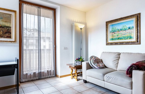 Bedollo Apartment | Apartment Casa Lidia 4 with Mountain View, Balcony & Wi-Fi