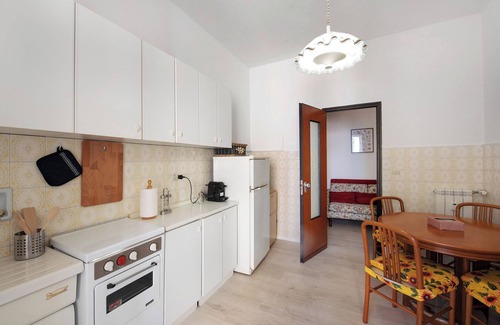 Cogoleto Apartment | Apartment 'Casa Cogoleto Terrace and Parking' with Sea View, Wi-Fi and Air Conditioning