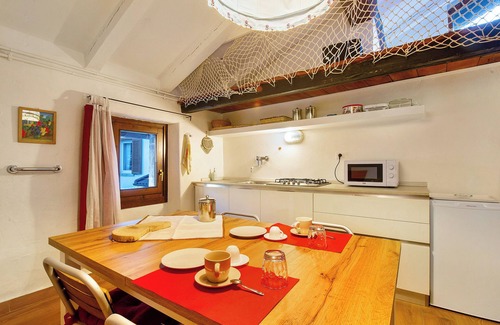 Saint Maurice Apartment | Apartment 'Cascina Des Religieuses - Feuillage' with Mountain View
