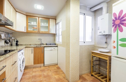 Sant Antoni Apartment | Apartment 'Cristina Center' with Balcony, Wi-Fi and Air Conditioning