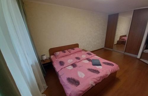 Dniprovs'kyi District Apartment | Apartment Darnitca