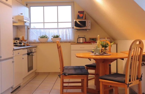 Neufeld Apartment | Apartment "Strandaster" only a few minutes walk from the dike!