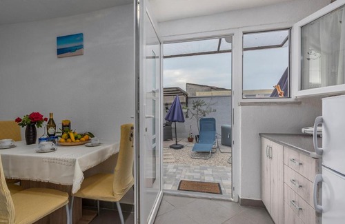 Kanfanar Apartment | Apartment Dida Sime with Whirlpool
