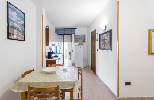 Otranto Apartment | Apartment 'Dimora Giusy' with Private Terrace and Air Conditioning