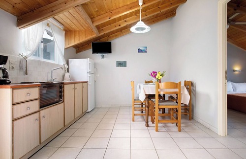 Limni Keri Apartment | Apartment "Dolphin Apartment Sea View 9" with Private Balcony, Shared Garden & Wi-Fi