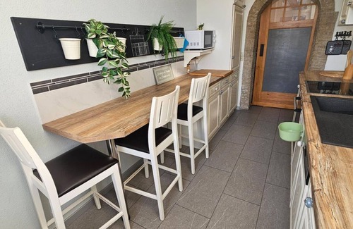 Naumburg Apartment | Apartment Domblick - apartment/apartment, shower, WC, 2 bedrooms